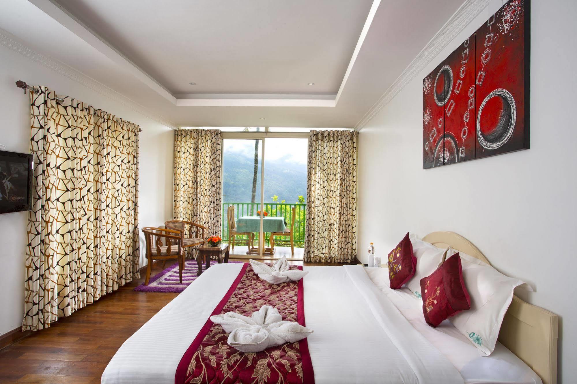 Dream Catcher Resort Муннар Экстерьер фото